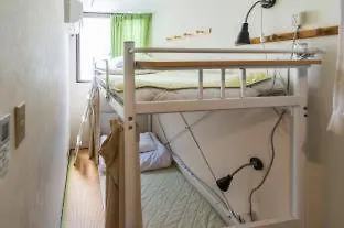 Hotel Peace House Sachi Osaka Pensión